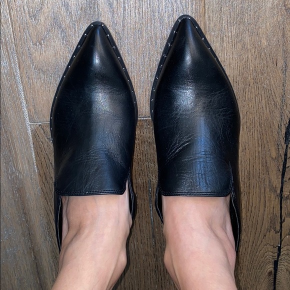 treasure and bond mules